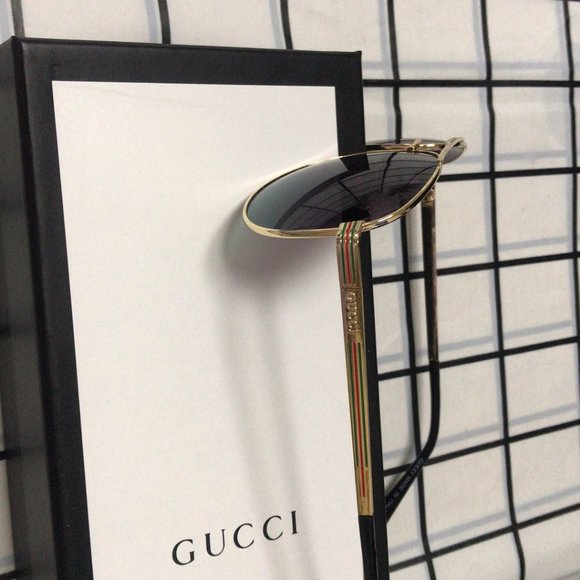 Women's sunglasses gradient gucci - Picture 2 of 7
